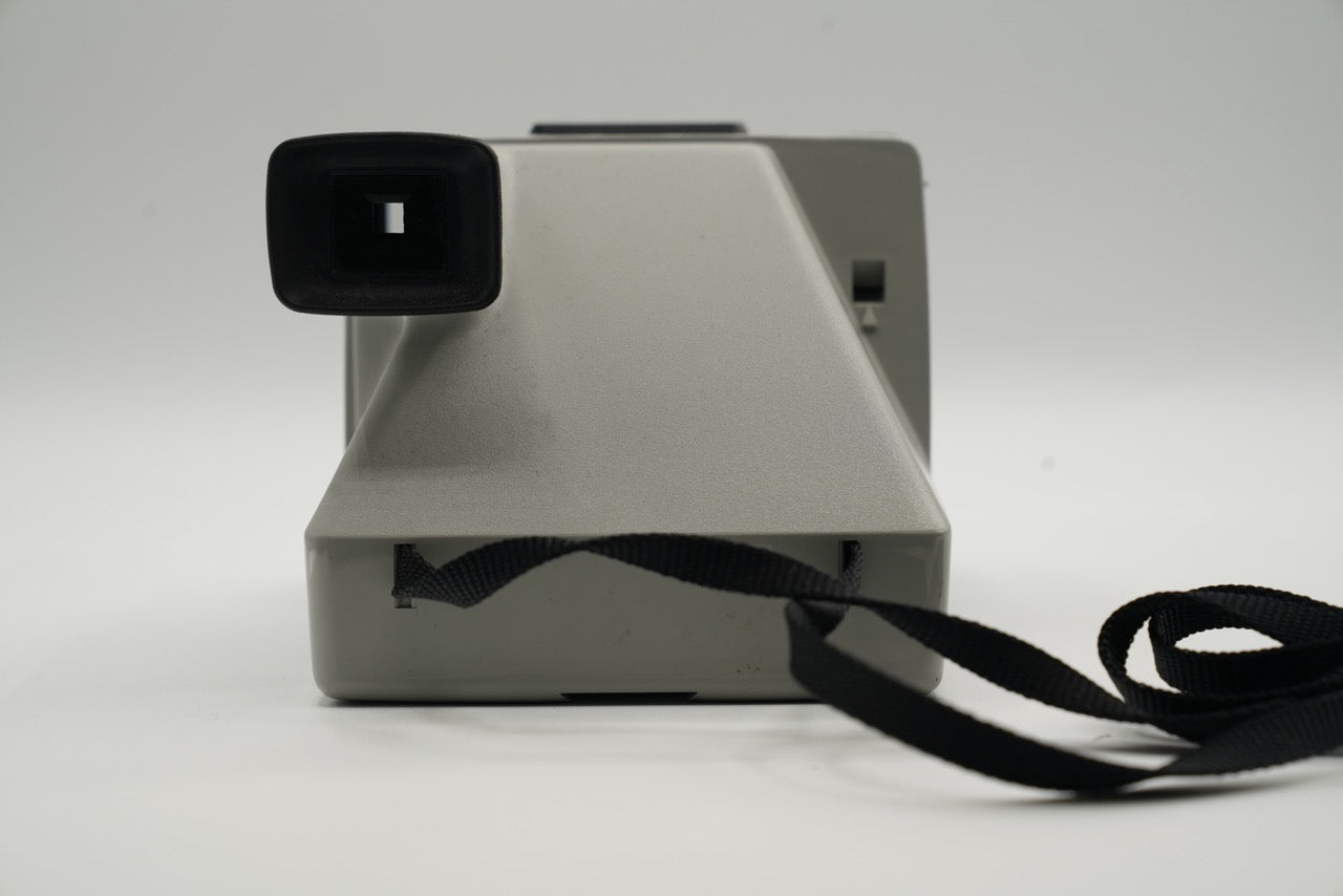 Polaroid The Button